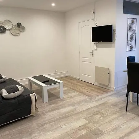 Meuble 45m2 Calme Et Lumineux Au Continental