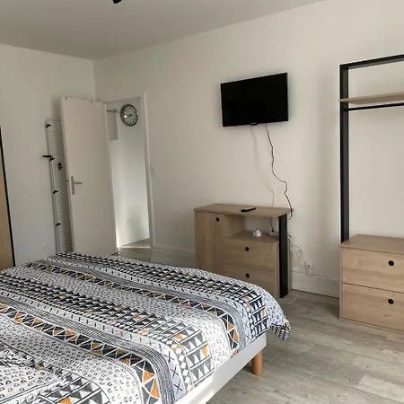 Meuble 45m2 Calme Et Lumineux Au Continental *